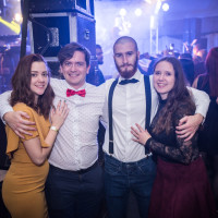 Eszméletlen tömeg ropta a Deltára az egyetemi gólyabálon! - GALÉRIA