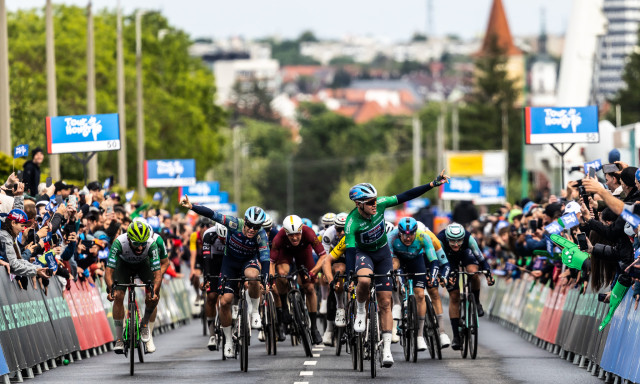 Dr&aacute;mai veszpr&eacute;mi fin&aacute;l&eacute;val z&aacute;rult a Tour de Hongrie - Valter top 10-ben, Fetter piros trik&oacute;ban z&aacute;rt