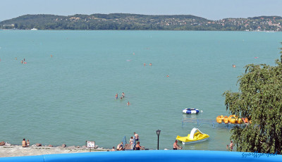 Meghalt egy nő a zam&aacute;rdi strandon