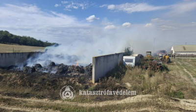 H&aacute;romsz&aacute;z tonn&aacute;nyi tr&aacute;gya borult l&aacute;ngba egy b&aacute;bonymegyeri tany&aacute;n