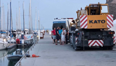 Meghalt egy 42 éves férfi, miután vitorlásról ugrott a Balatonba