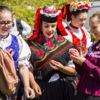 Na ezért nem hervadnak el a szennai lányok! Húsvéti forgatag KÉPGALÉRIA a skanzenből