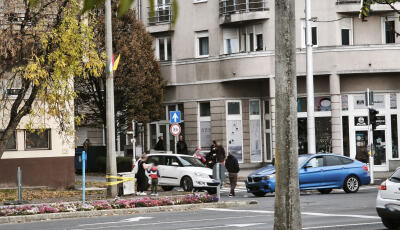 Napok &oacute;ta nem műk&ouml;dnek a jelzől&aacute;mp&aacute;k a Berzsenyiben, baleset is t&ouml;rt&eacute;nt vas&aacute;rnap