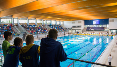 Egy h&oacute;napra bez&aacute;r a Csik Ferenc Versenyuszoda is