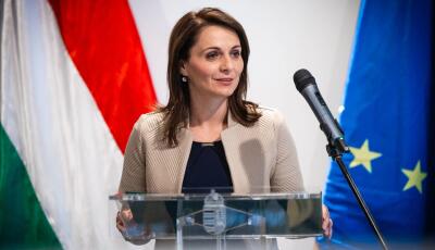 Lőrincz Vikt&oacute;ria felel a k&ouml;zbeszerz&eacute;sek&eacute;rt a j&ouml;vőben