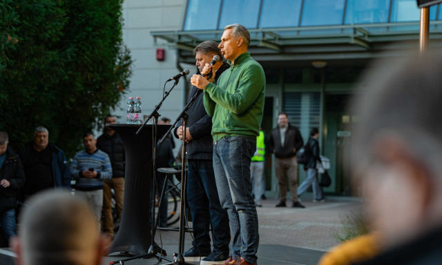 Magyar P&eacute;ter ut&aacute;n L&aacute;z&aacute;r J&aacute;nos is Kaposv&aacute;ron tartott besz&eacute;det - GAL&Eacute;RIA