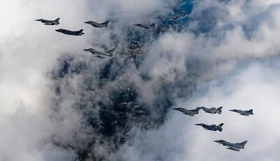 Ism&eacute;t gripenek gyakorlatoznak v&aacute;rosunk felett - Fokozott hanghat&aacute;sra kell sz&aacute;m&iacute;tani