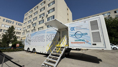 Kaposv&aacute;rr&oacute;l indul&oacute; eg&eacute;szs&eacute;g&uuml;gyi innov&aacute;ci&oacute; - A Vatner MOBIL MR &eacute;s CT eszk&ouml;zei j&aacute;rj&aacute;k az orsz&aacute;got