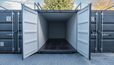 Elfogyott a hely otthon? Biztons&aacute;gos, b&eacute;relhető rakt&aacute;rak a Rakt&aacute;rPonton!