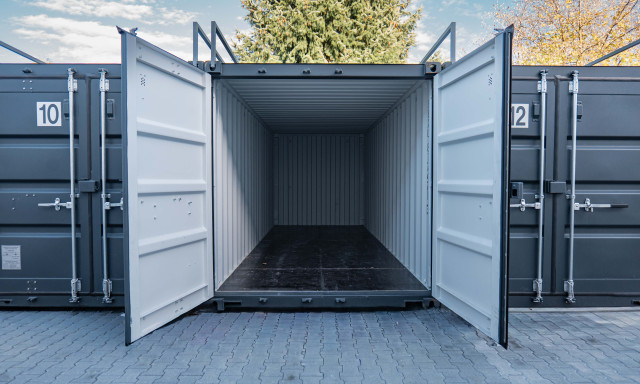 Elfogyott a hely otthon? Biztons&aacute;gos, b&eacute;relhető rakt&aacute;rak a Rakt&aacute;rPonton!