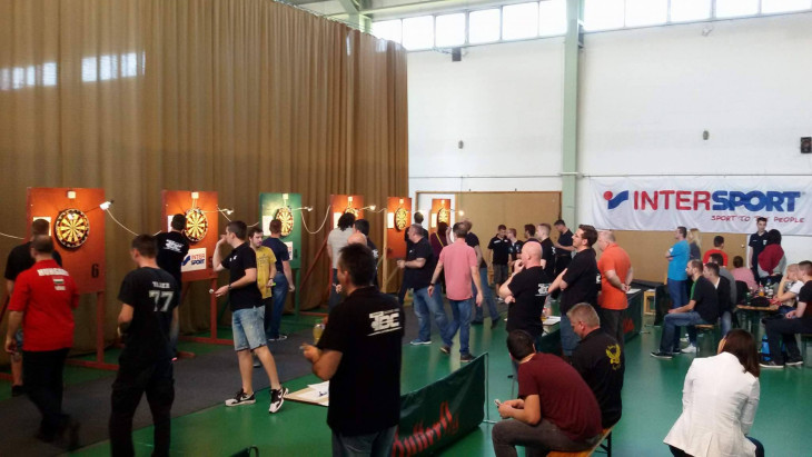 Szép számú nevező indult a Target Darts Club hétvégi versenyén