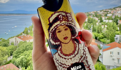Rippl-R&oacute;nai egyik fő műve a Mizo term&eacute;kein k&ouml;sz&ouml;n vissza