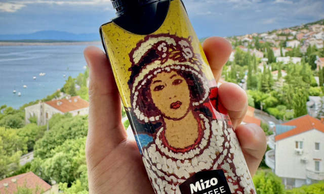 Rippl-R&oacute;nai egyik fő műve a Mizo term&eacute;kein k&ouml;sz&ouml;n vissza