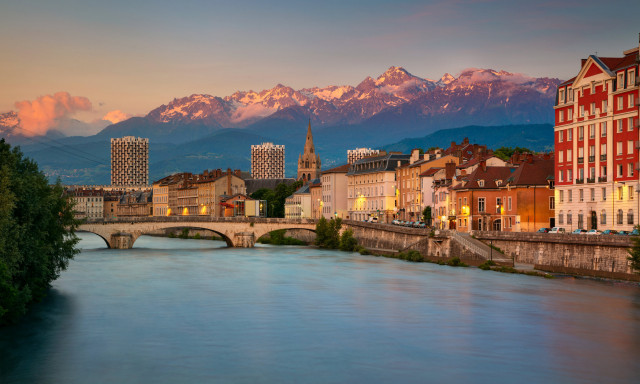 Grenoble viselheti az Eur&oacute;pa z&ouml;ld főv&aacute;rosa c&iacute;met