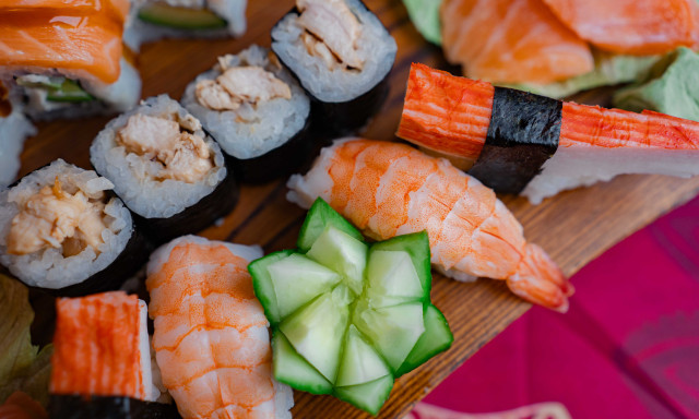 Korl&aacute;tlan &eacute;tel &eacute;s italfogyaszt&aacute;ssal v&aacute;rja a szilveszterezőket a MyThai!