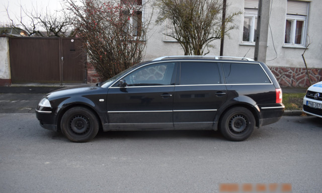 Megh&uacute;ztak egy Volkswagent a Bem utc&aacute;ban, term&eacute;szetesen lel&eacute;ptek