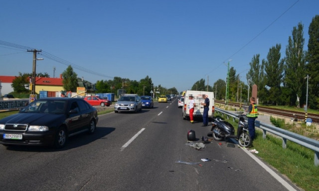 H&aacute;rom &uacute;jabb motoros baleset t&ouml;rt&eacute;nt cs&uuml;t&ouml;rt&ouml;k&ouml;n - Figyelj&uuml;nk egym&aacute;sra!