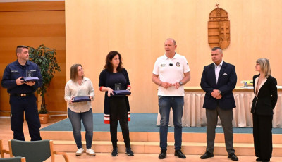 Szem&eacute;lyesen k&ouml;sz&ouml;nte meg Győrfi P&aacute;l a somogyi hivatali dolgoz&oacute;k &eacute;letment&eacute;s&eacute;t