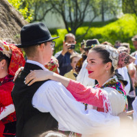 Na ezért nem hervadnak el a szennai lányok! Húsvéti forgatag KÉPGALÉRIA a skanzenből