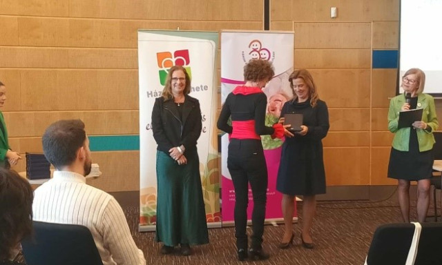 Steller M&aacute;ria V&eacute;dőnői D&iacute;j - Somogyban Turi Be&aacute;ta vehette &aacute;t