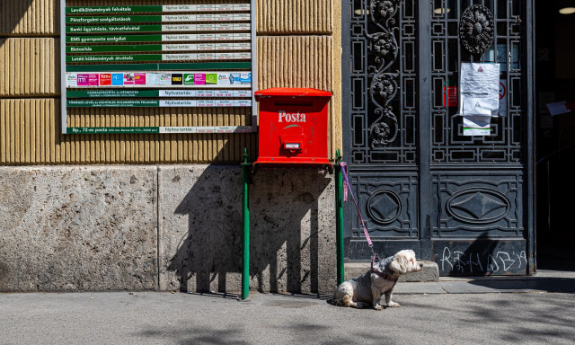 Rendesen megemeli j&ouml;vőre a d&iacute;jait a Posta