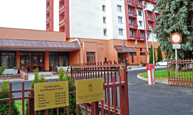 &Iacute;gy v&aacute;ltozik a NAV &uuml;gyf&eacute;lfogad&aacute;si rendje Somogyban