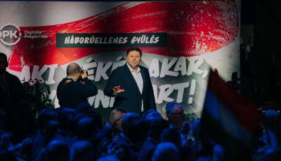 L&aacute;tjuk a hib&aacute;inkat, &eacute;s meg&eacute;rtj&uuml;k, ha az emberek v&aacute;gynak a v&aacute;ltoz&aacute;sra &ndash; 16 &eacute;v ut&aacute;n b&uacute;cs&uacute;zik Gelencs&eacute;r Attila