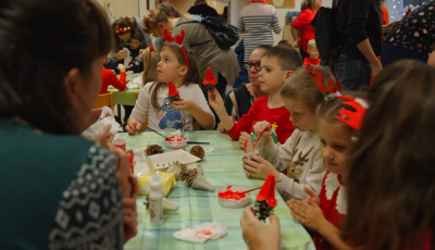 Szuper hangulatban telt a Honv&eacute;d utcai Tag&oacute;voda Adventi estje - VIDE&Oacute;
