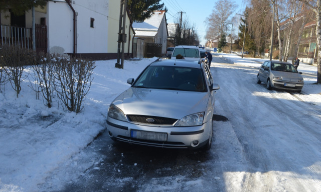 FELH&Iacute;V&Aacute;S! K&eacute;t kaposv&aacute;ri esetben is balesetet okoz&oacute; sofőr&ouml;ket keres a rendőrs&eacute;g