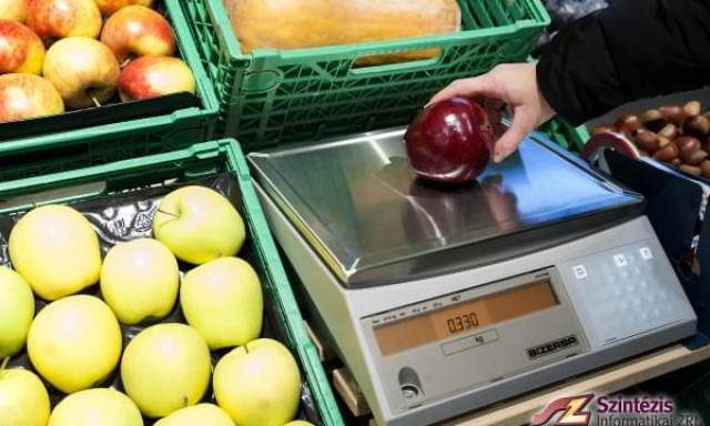 &Ouml;nk&eacute;nyes le&aacute;raz&aacute;s - Pontyot &eacute;s f&aacute;nkot vett v&ouml;r&ouml;shagyma &aacute;ron