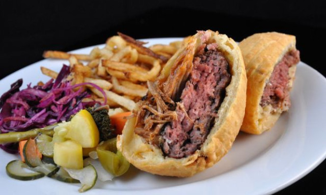 Hamburger l&aacute;ngost&eacute;szt&aacute;ban? &Eacute;rdekes &ouml;tlet tűnt fel egy amerikai műsorban