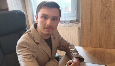 Lemondott a k&eacute;pviselőjel&ouml;lts&eacute;gi mentelmi jog&aacute;r&oacute;l Erd&eacute;lyi &Aacute;kos