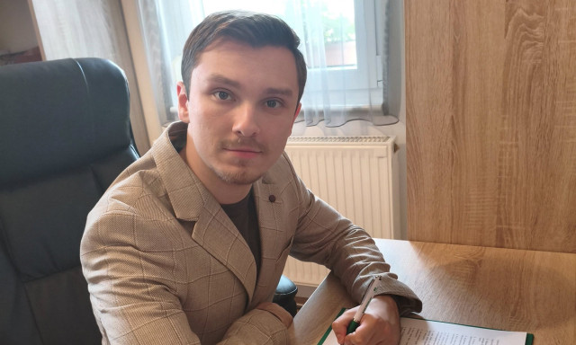 Lemondott a k&eacute;pviselőjel&ouml;lts&eacute;gi mentelmi jog&aacute;r&oacute;l Erd&eacute;lyi &Aacute;kos