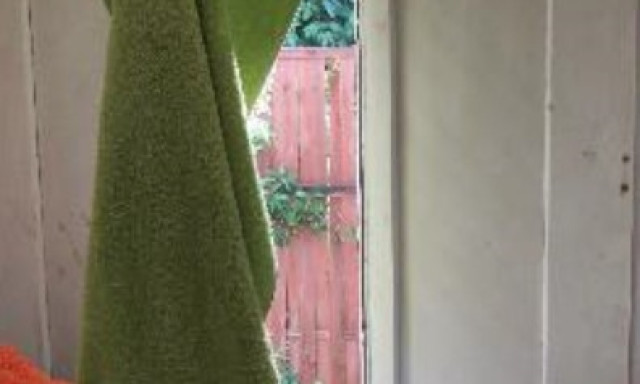 Ber&uacute;gott, meg&eacute;hezett, ez&eacute;rt porty&aacute;ra indult Balatonlell&eacute;n a kecskem&eacute;ti tolvaj