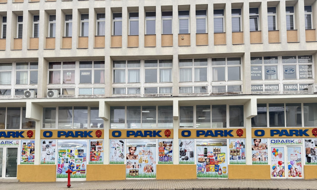 O park n&eacute;ven nyit &uacute;j diszkont a Fő utc&aacute;n