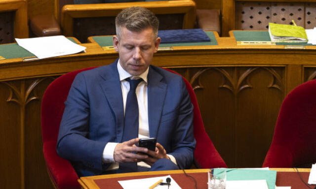 Egy weboldal most m&aacute;r azt is mutatja, hova &eacute;s mit kommentel &eacute;ppen Magyar P&eacute;ter