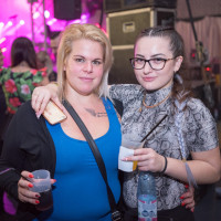 Eszméletlen tömeg ropta a Deltára az egyetemi gólyabálon! - GALÉRIA