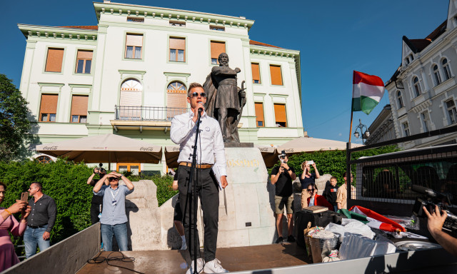 Ism&eacute;t Kaposv&aacute;rra l&aacute;togat Magyar P&eacute;ter