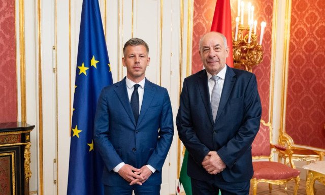 Magyar P&eacute;tert javasolja minisztereln&ouml;knek a k&ouml;zt&aacute;rsas&aacute;gi eln&ouml;k